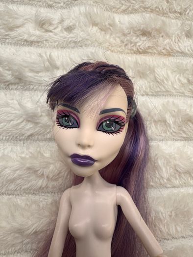 Monster High Doll Spectra Vondergeist Dot Dead Gorgeous Glue Dirty Hair Used Please see photos