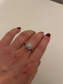 Womens ring