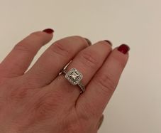 Womens ring