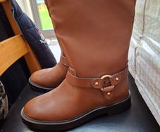 Brand new womens boots