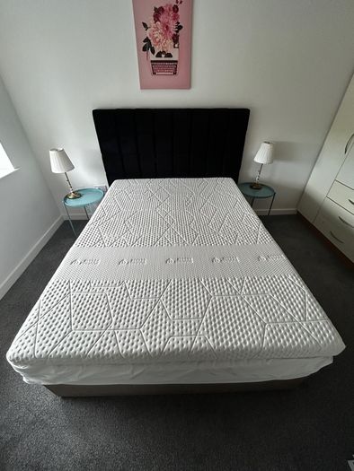 King Size Emma Mattress topper UK - Perfect condition