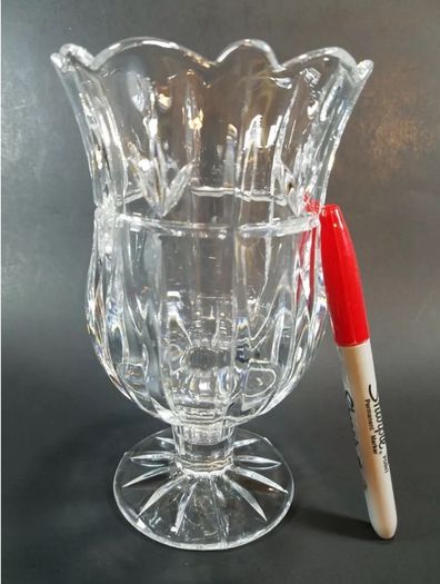 Block Tulip Garden 24% Full Lead Cut Crystal Hand Crafted 7" Tall Vase