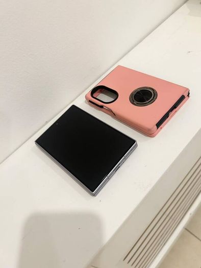 Samsung Galaxy Z Fold 8