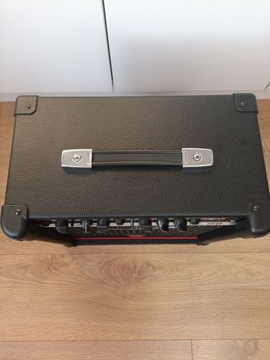 Peavey Rage 158 Transtube Series Electric Guitar Combo Amp 15 Watt AmplifierI