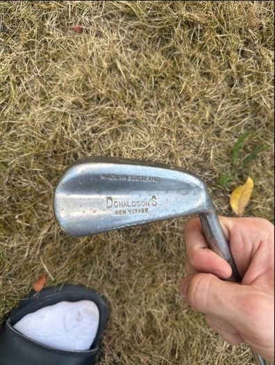 30 variety mix of rare clubs including iron sets, woods, chippers and putters