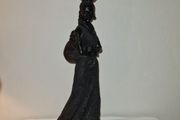 Large African mother and child statue