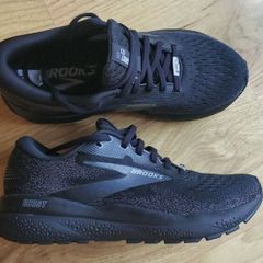 Women's Brooks Ghost 16 GTX size 6