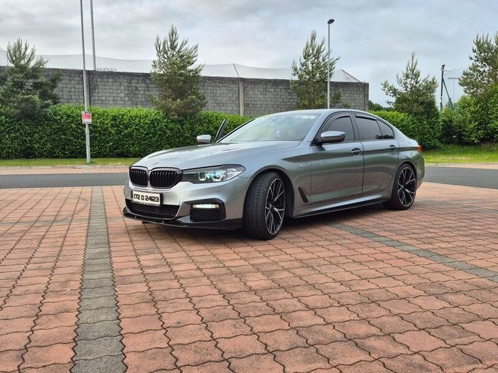 BMW 5-Series 2017