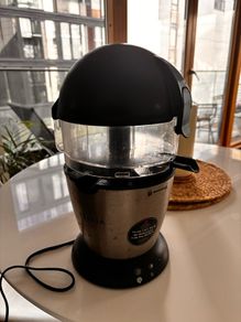 Orange Juicer