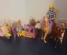 Barbie Horses and dolls