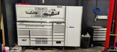 Snap on CORVETTE tool box with side locker