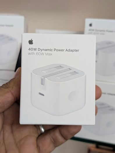 Apple iphone Charger 40W Dynamic Power Adapter