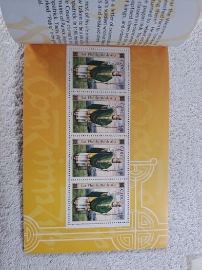 2003 Ireland St. Patrick's Day Stamp Booklet .
