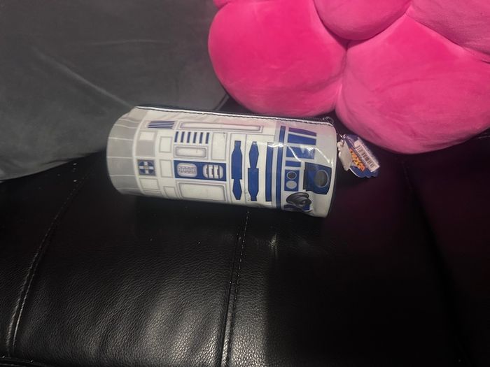 Tagged Star Wars pencil case