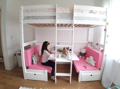 Bunkbed with Desk underneath