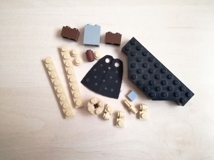 Hogwarts Lego castle with instruction manual