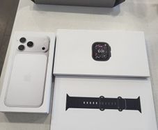Apple Watch Ultra 3 49mm Ti Black Ocean Band Wifi-LTE Few Weeks Old