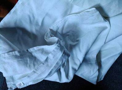 White Tablecloth
