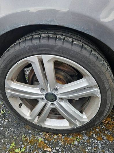 VG golf tsi r line 1.2l for sale (parts)