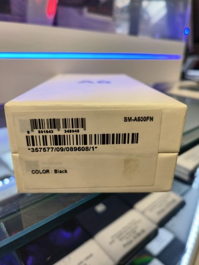 Samsung Galaxy A6 (2018) 32GB Black, Unlocked Like New