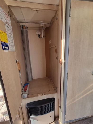 Sterling Europa 390 - 2 Berth
