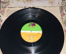 Led Zeppelin: Untitled Irish pressing LP