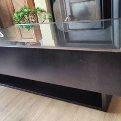 Coffee table with storage