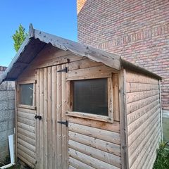 wooden shed 8x8