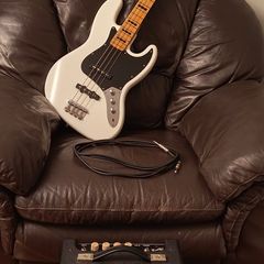 Fender jazz bass and Rumble 15 Amp