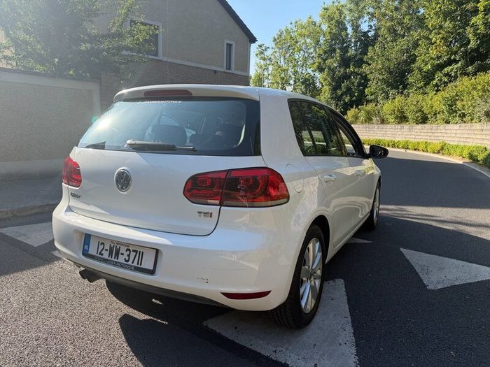 2012 Volkswagen Golf ,Auto , Low Kms