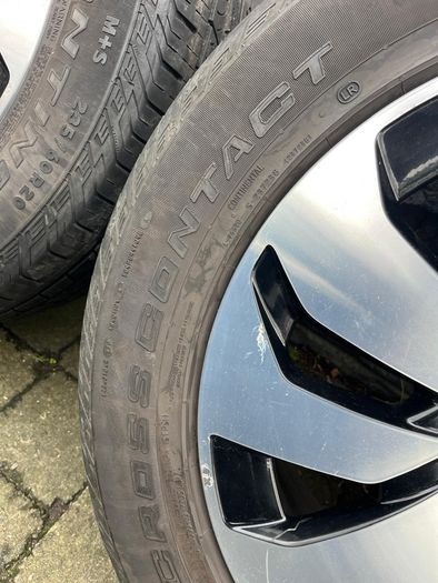 Land Range Rover Discovery 5 Aero 20" genuine wheels with tyres