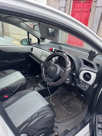 Toyota Vitz 2011