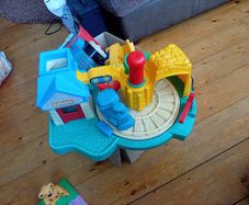 TOYS: playschool push and play train set
