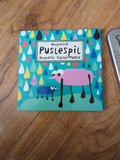 2 magnetic puzzles