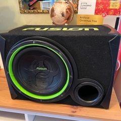 fusion sub woofer