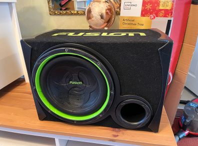 fusion sub woofer