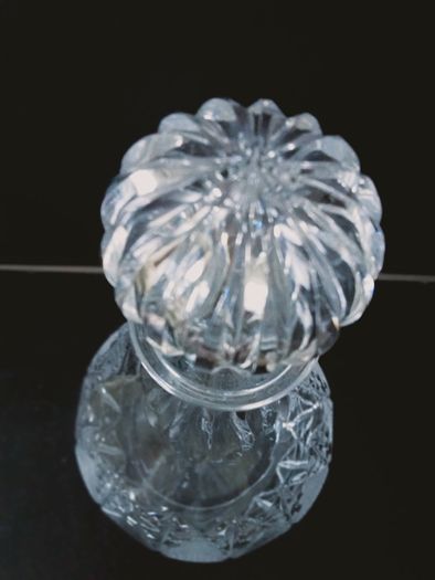High quality 24%lead crystal, similar to Waterford Decanter