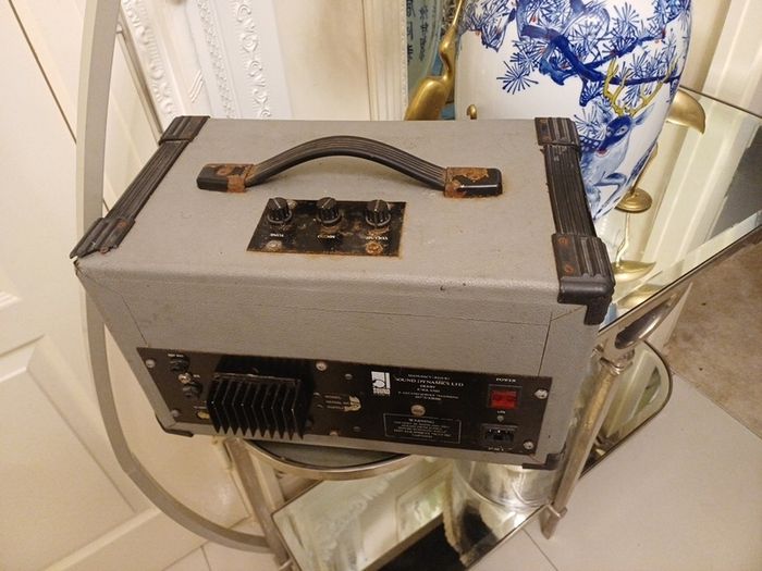 SOUND DYNAMIC Guitar amplifier
