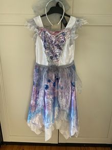 Elsa or Frozen style costume 7-8 years