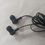 Wired earbuds Image 2