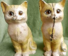 Antique Hand Painted Cast Iron Yellow Tabby Still Bank - Glass Eyes , 85 each