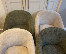 dining chairs x4