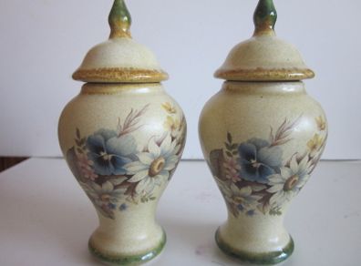 Pair of Vintage Porcelain Staffordshire  Miniture  Vase Urns Handpainted 5 inches