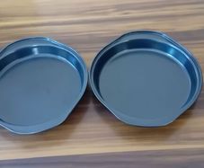 deep round sandwich baking tins