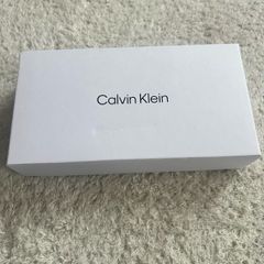 Calvin Klein long zip wallet