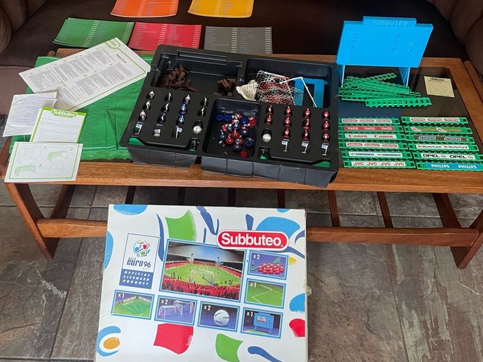 Subbuteo Euro 96 Special Edition boxed set Complete Blue Scoreboard