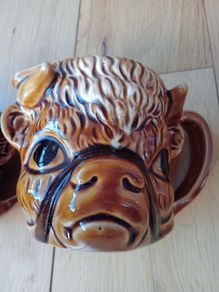 Vintage Jersey Bull Creamers  ( An Tseapain Tir A Dheanta )