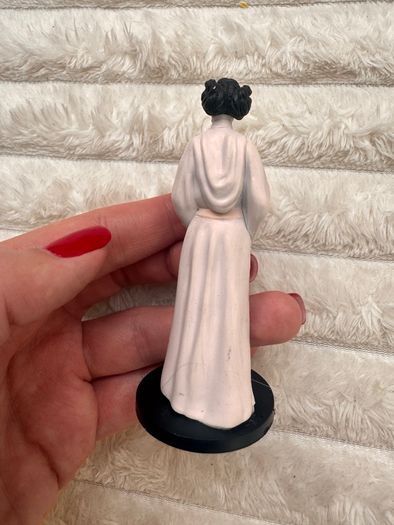 Star Wars Princess Leia Disney Store Cake Topper Action Figure approx. 9 cm. Used Please see photos
