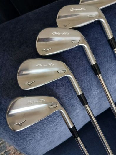 mizuno irons
