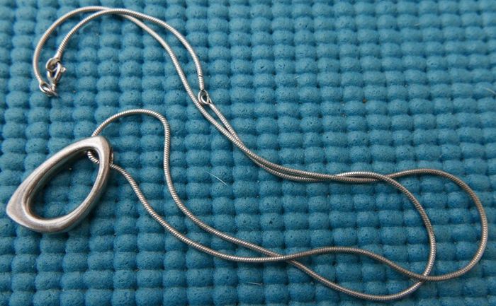 Vintage Sterling Silver 926 Triangle Pendant Necklace on Snake Chain 8,3g
